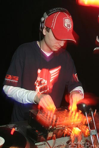   - DJ FStep @   -  78
